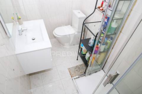 Apartamento t3 em camarate