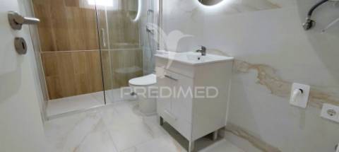 Apartamento t2 em camarate