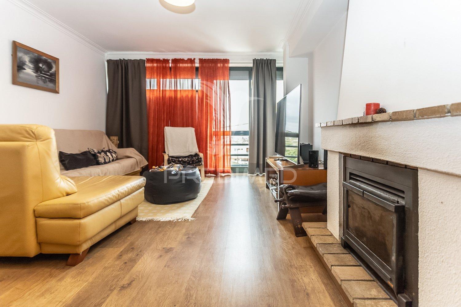 Apartamento t4 duplex || rinchoa, rio de mouro