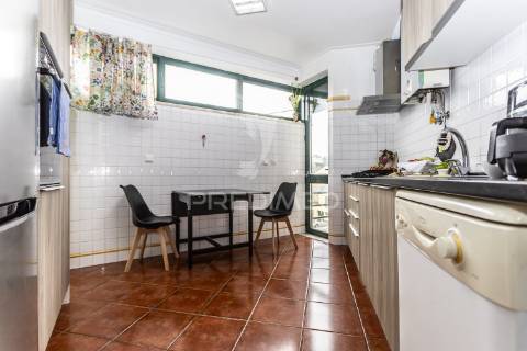 Apartamento t4 duplex || rinchoa, rio de mouro