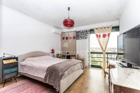 Apartamento t4 duplex || rinchoa, rio de mouro