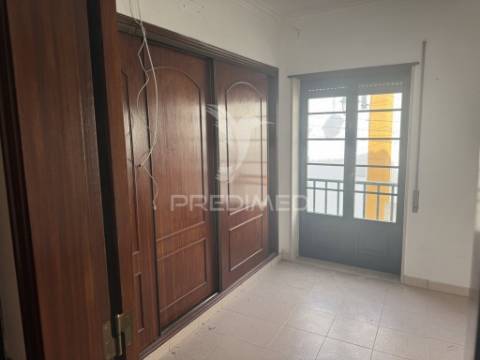Moradia t2+2 arruda dos vinhos
