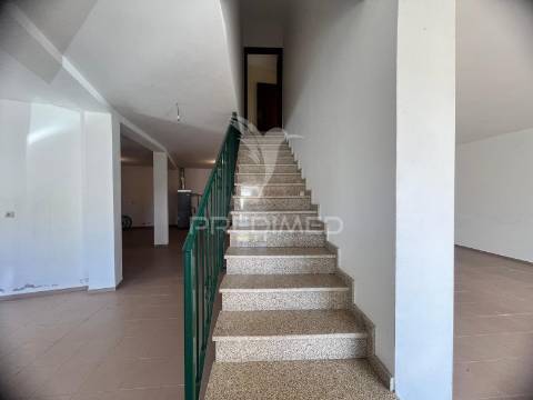 Moradia como nova