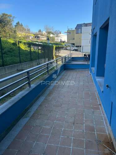Apartamento t2  no edifício varandas da lezíria (vila franca de xira)