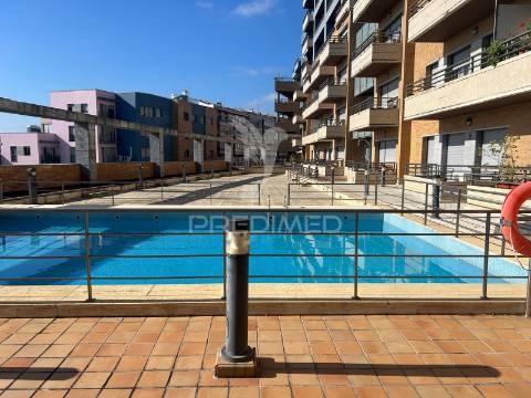 Apartamento t2  no edifício varandas da lezíria (vila franca de xira)