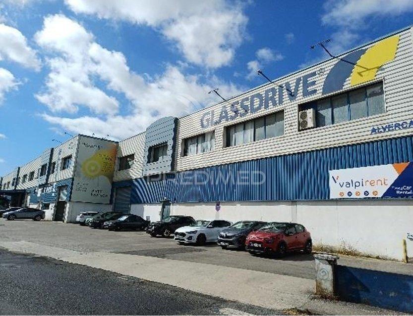 Armazém em alverca