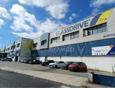 Armazém em alverca