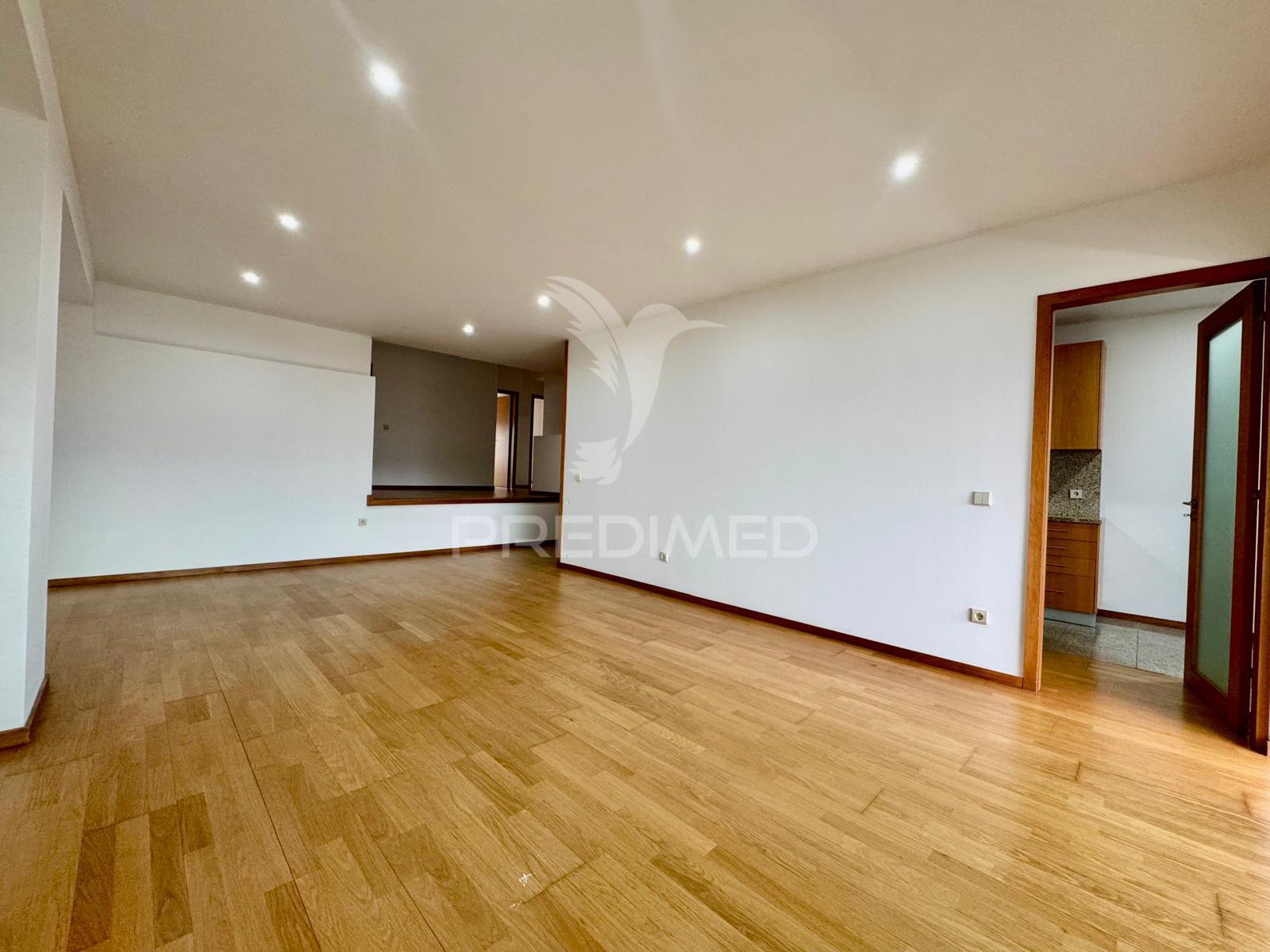 Apartamentos t3 em ponte, próximo do rio ave