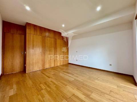 Apartamentos t3 em ponte, próximo do rio ave
