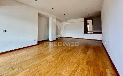 Apartamentos t3 em ponte, próximo do rio ave