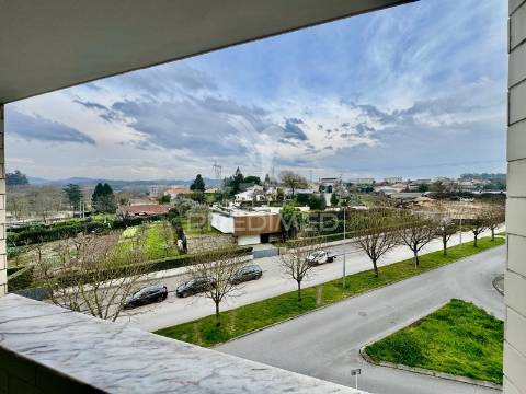 Apartamentos t3 em ponte, próximo do rio ave