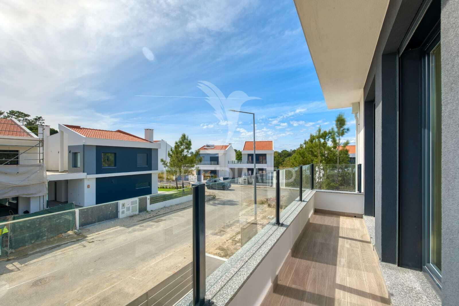 Moradia t3 +1 nova lagoa de albufeira