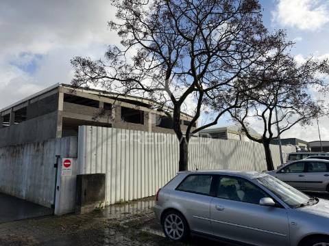 Armazéns industriais novos - seixal (venda individual ou conjunta)