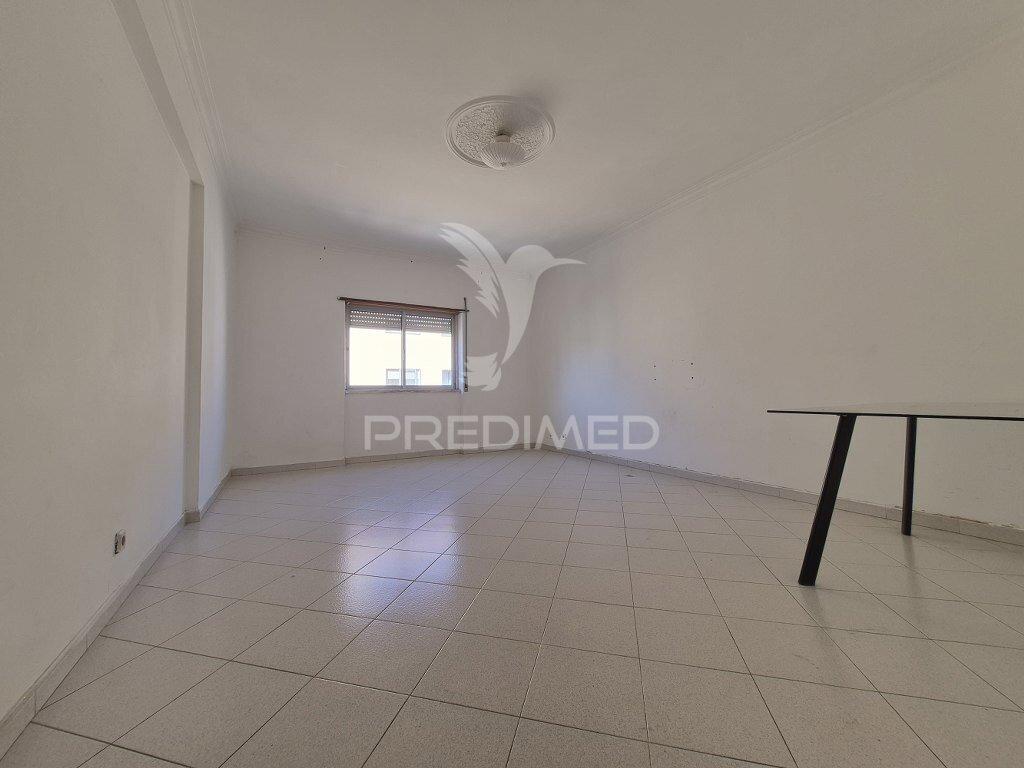 Apartamento t2 rio de mouro, sintra