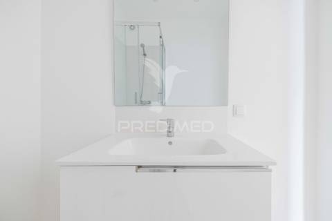 Apartamento t2 | renovado | queluz | arrendamento