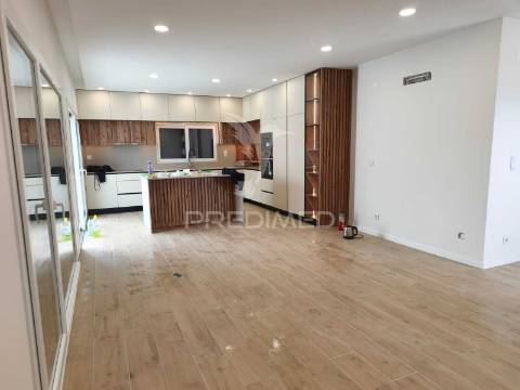 Moradia t4 térrea em palmela - oportunidade única!