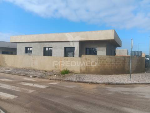 Moradia t4 térrea em palmela - oportunidade única!