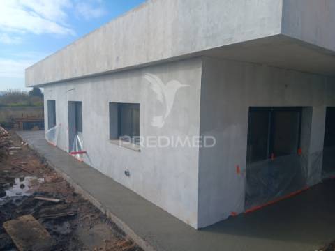 Moradia t4 térrea em palmela - oportunidade única!