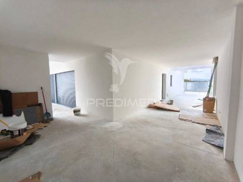 Moradia t4 térrea em palmela - oportunidade única!