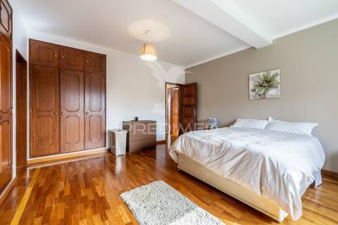 Moradia t3 + 2 em alcobaça
