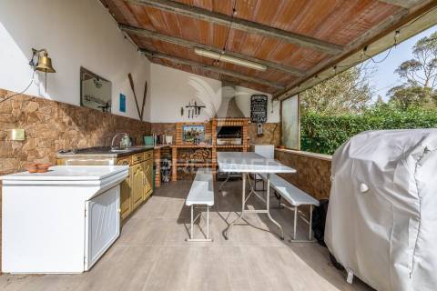 Moradia t3 + 2 em alcobaça
