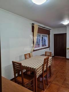 Apartamento t4 - bairro norton matos, coimbra