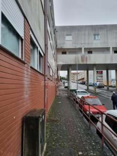 Apartamento t4 - bairro norton matos, coimbra