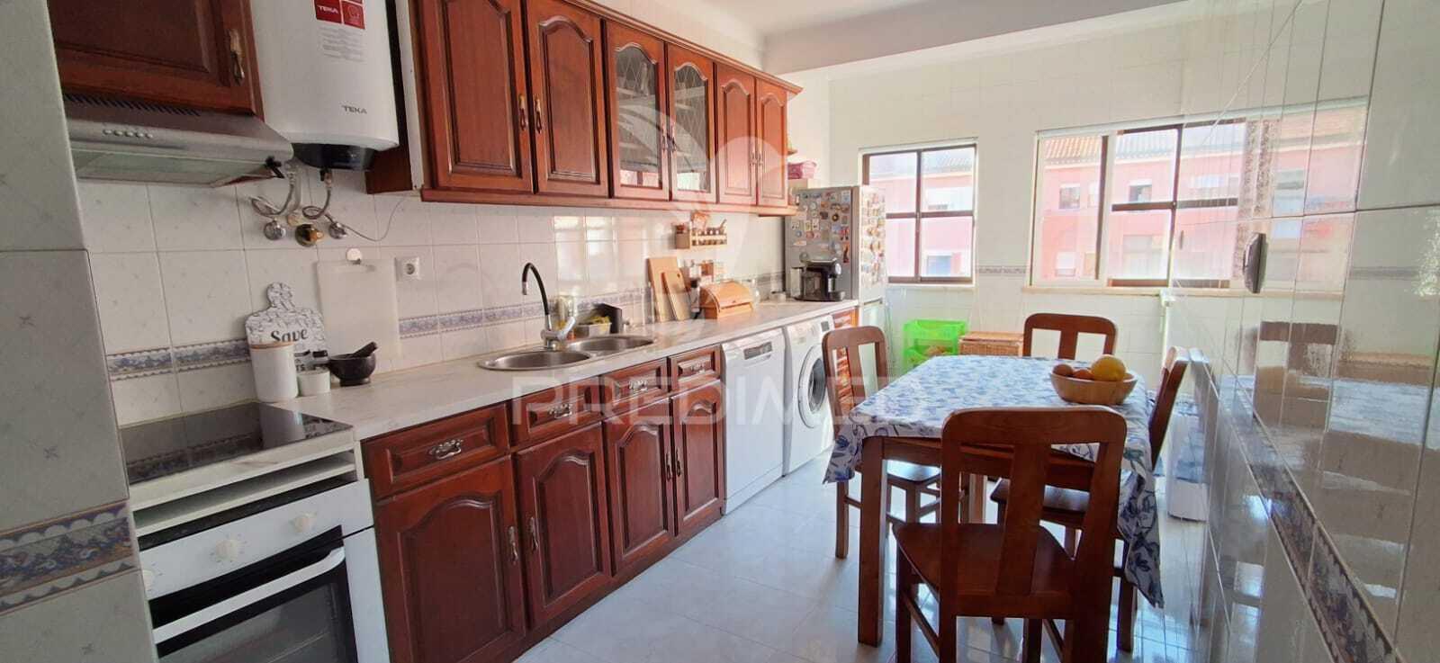 Oportunidade! apartamento t3 moita
