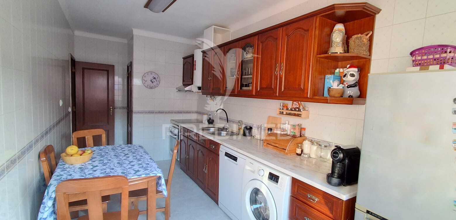 Oportunidade! apartamento t3 moita