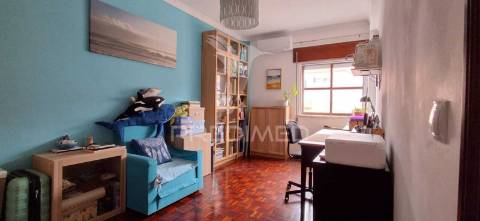 Oportunidade! apartamento t3 moita