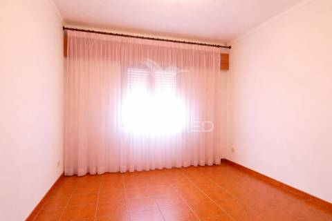 Moradia geminada t3