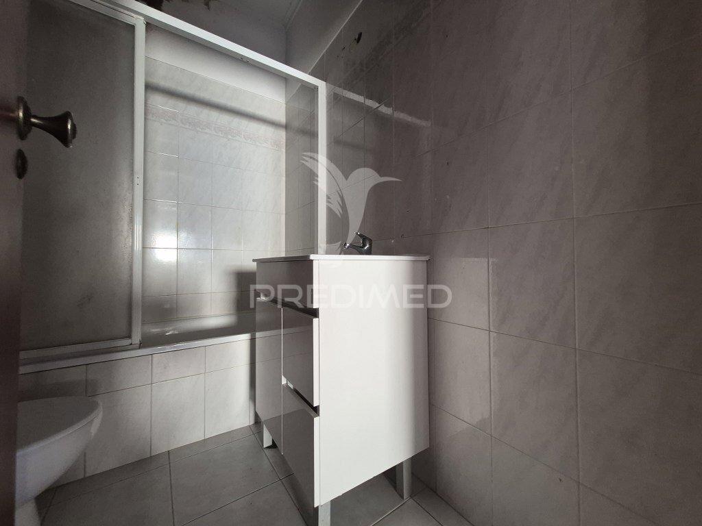 Apartamento t2 - rio de mouro
