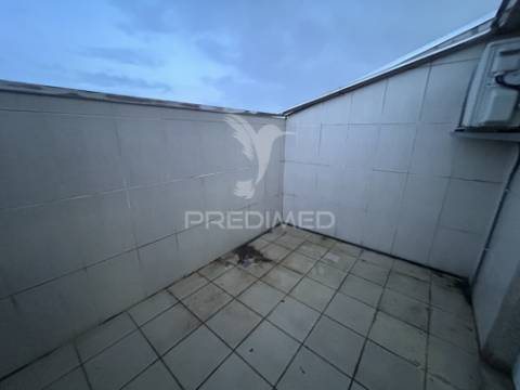 Apartamento t4 duplex em vila verde – oliveira do bairro