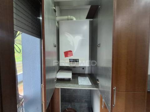 Apartamento t2 com elevadores no centro de vila franca de xira
