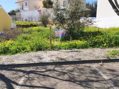 Lote urbano para construção