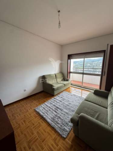 T2+1 centro de santo tirso