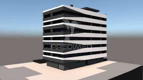 T2 em monte gordo, em edifício na 2ª linha com piscina