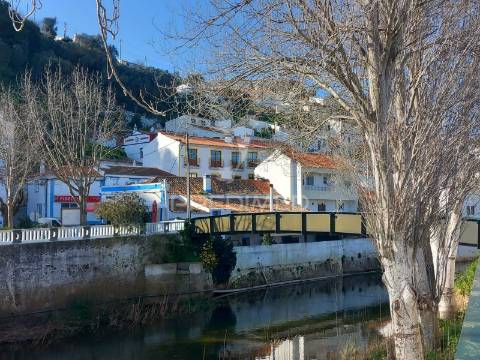 Aljezur - moradia para remodelar | uma oportunidade para criar o seu refúgio na costa vicentina