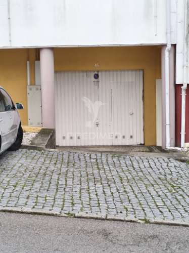 Apartamento duplex t4