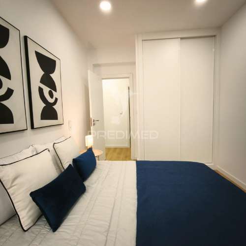 Apartamentot3  benfica na rua rafael duque