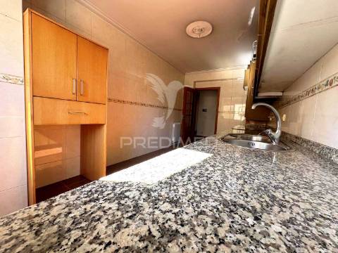 Apartamento t2 à venda em vila verde