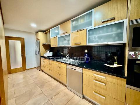 Apartamento t3 - caldas das taipas, guimarães