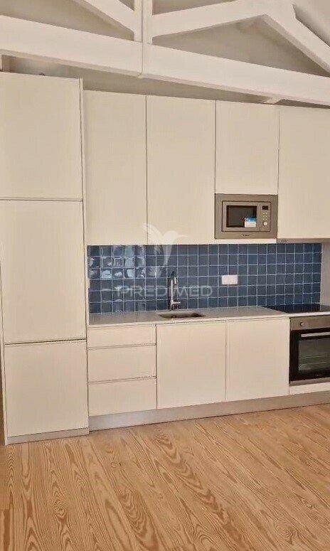 Apartamento t1 novo  coração da ribeira junto rio douro