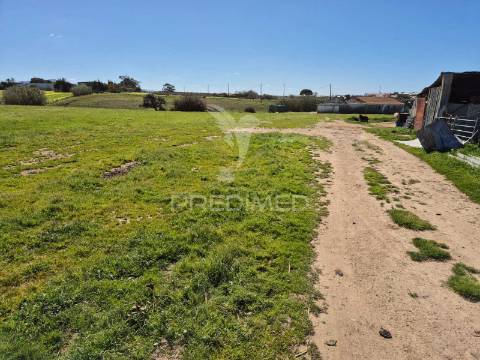 Terreno com 5,3 hc e habitação para reabilitar | vista mar | porto covo