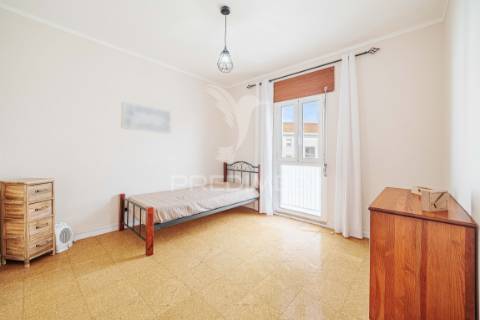 Apartamento t5 | mira sintra | arrendamento