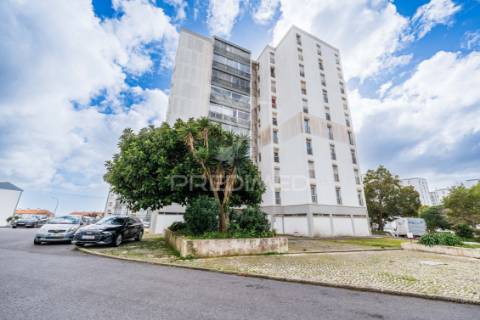 Apartamento t5 | mira sintra | arrendamento