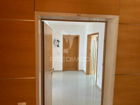 Apartamento t2 em castelo branco