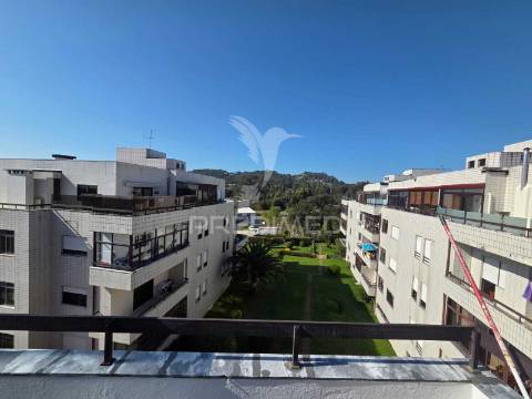 Agende a sua visita t2 recuado em vilar de andorinho