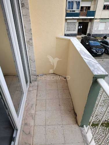 Arrenda se t3 renovado liceu/setúbal