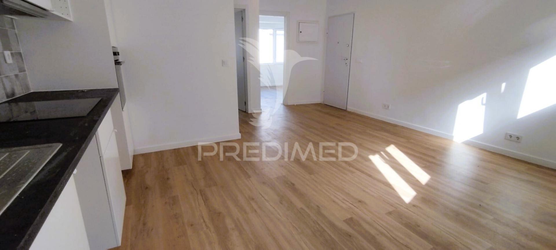 Apartamento t2 no forte da casa